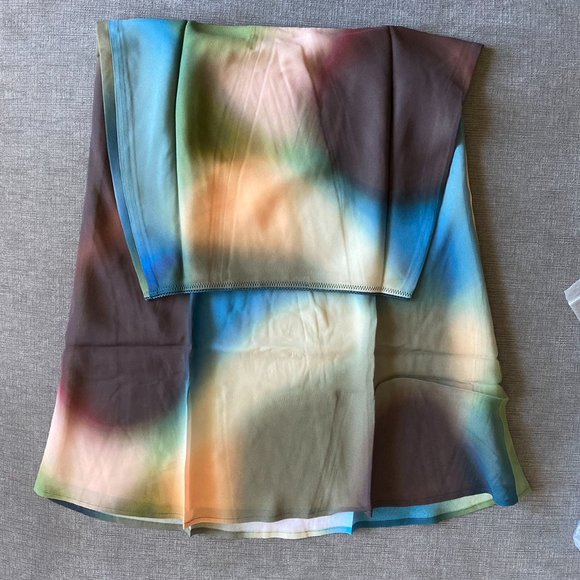 NWOT Reformation Layla Skirt in Blur Midi Elasticated Waist - Picture 8 of 8